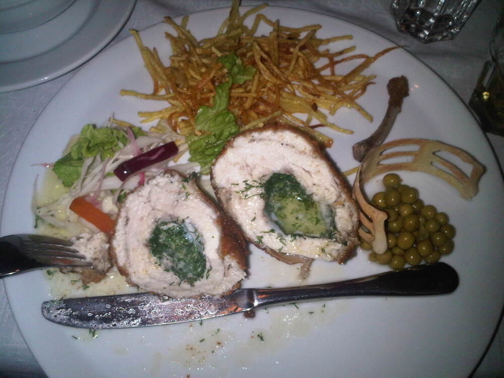 KievN Ukraine :: Chicken kiev, potato dumplings..peas in a cage...real deal