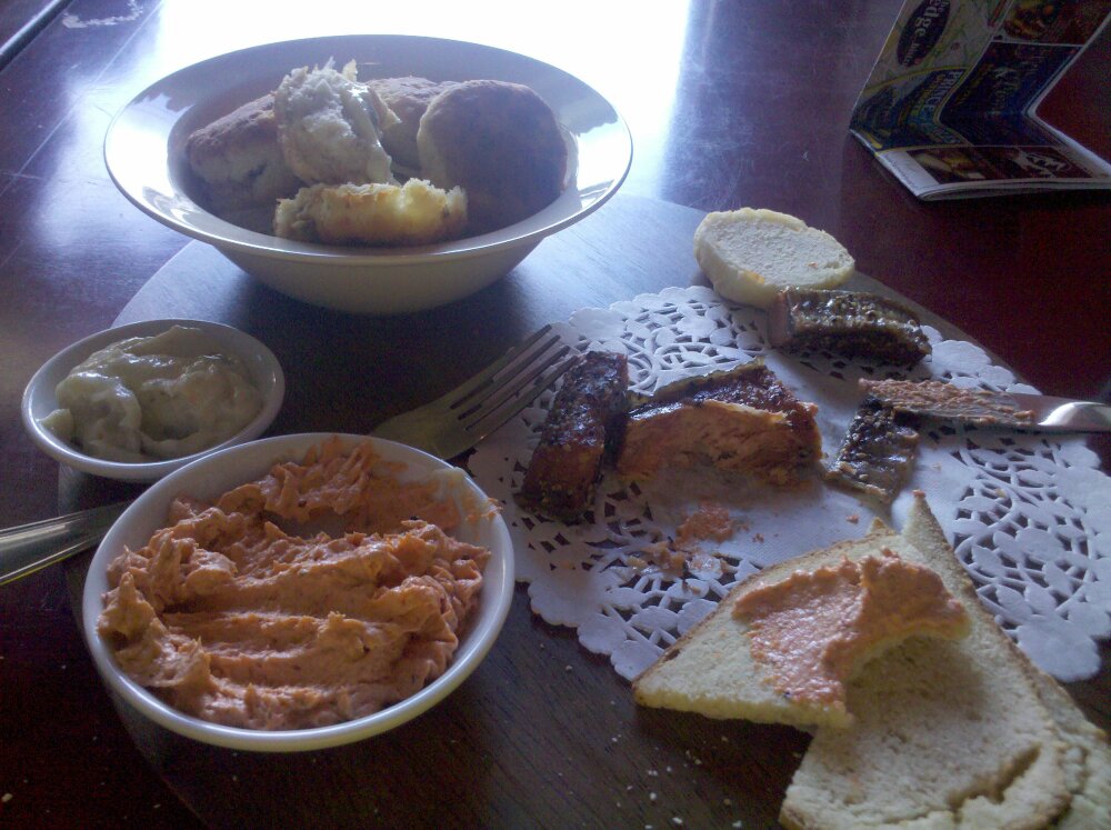 Salmon & Bannock in Vancouver BC :: Indian Candy Platter...salmon mousse, salmon candy and clam fritters with bannock (unique bread)