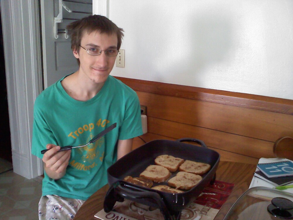 New Britain CT :: My husband made me french toast for breakfast! YUM!