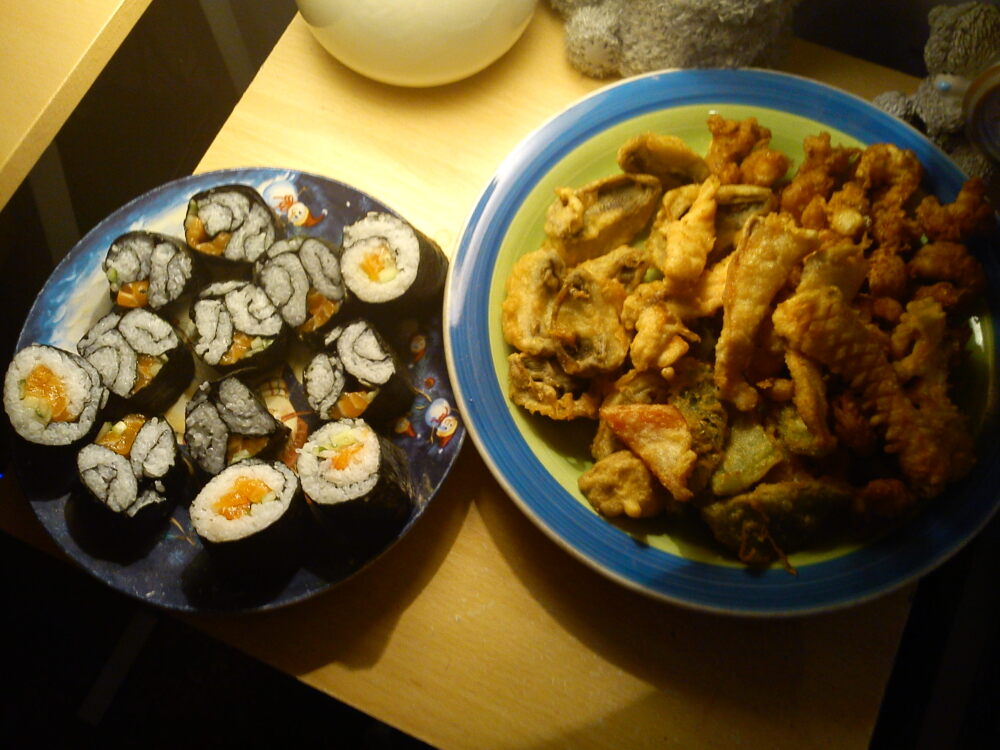 manchester u.k :: my special susnhi and tempura (salmon strips, red & green peppers, mushroom and king prawn)