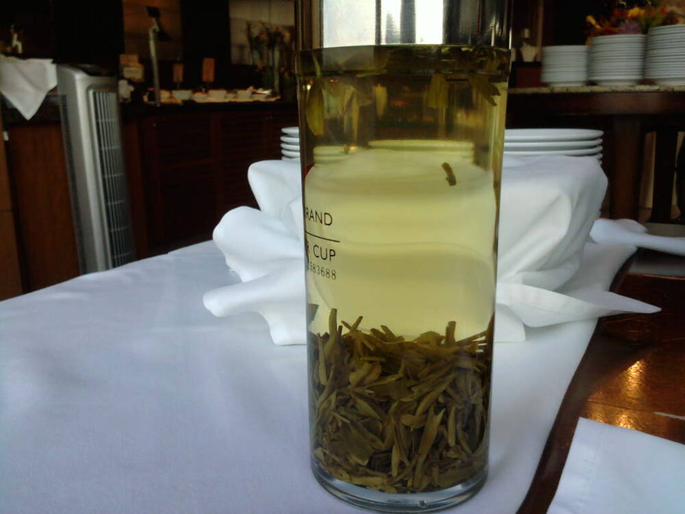 eastern ct :: long jing tea. chinese loose leaf also called dragon well tea 