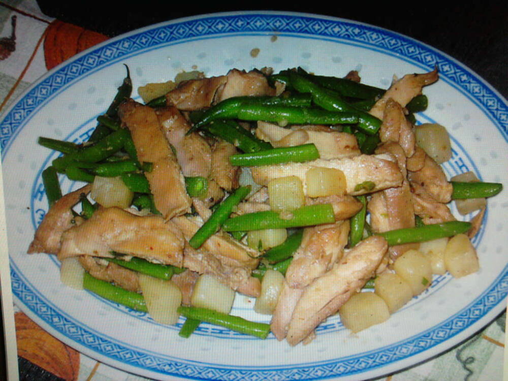 eastern ct :: chinese 5 spice chicken with green beans and diced potato