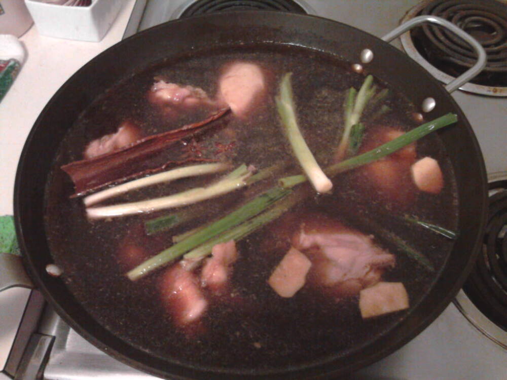 eastern ct  :: chinese red braising liquid. there's chicken in this batch