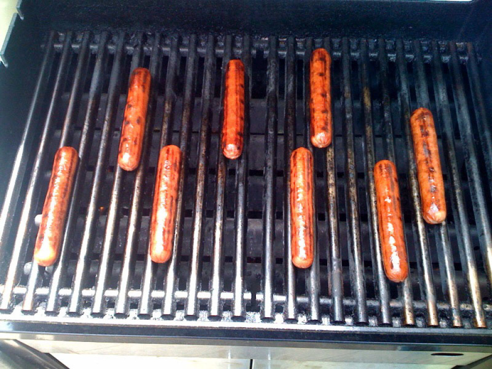Mom and Dads house in Milford, NH :: here are 8 yummie dogs on the grill waiting to be gobbled up!!!