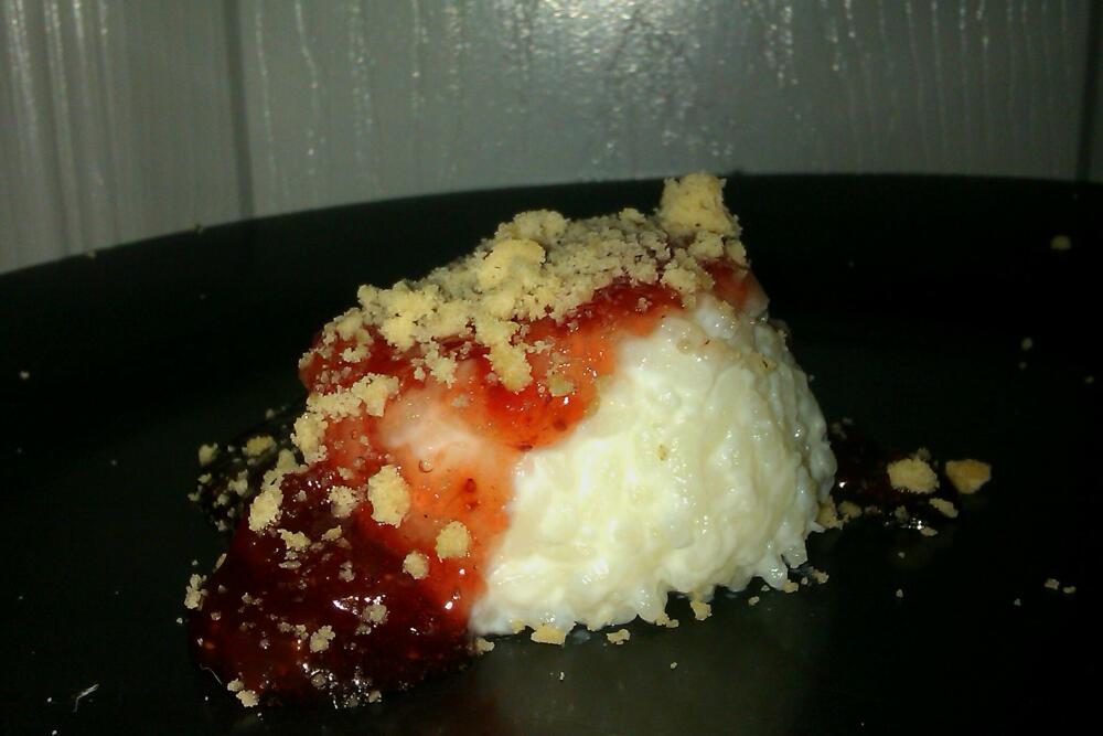 Bradenton, Fl :: Homemade rice pudding and strawberry jam with crumbled shortbread cookie