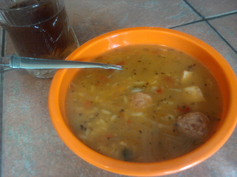 La Joya  :: Campbell's grilled chicken &sausage gumbo 