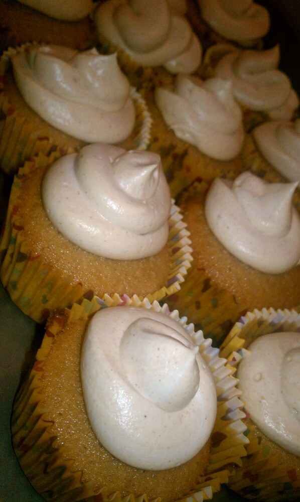 ALLENTOWN,PA :: peanut butter Snickerdoodle cupcakes :)