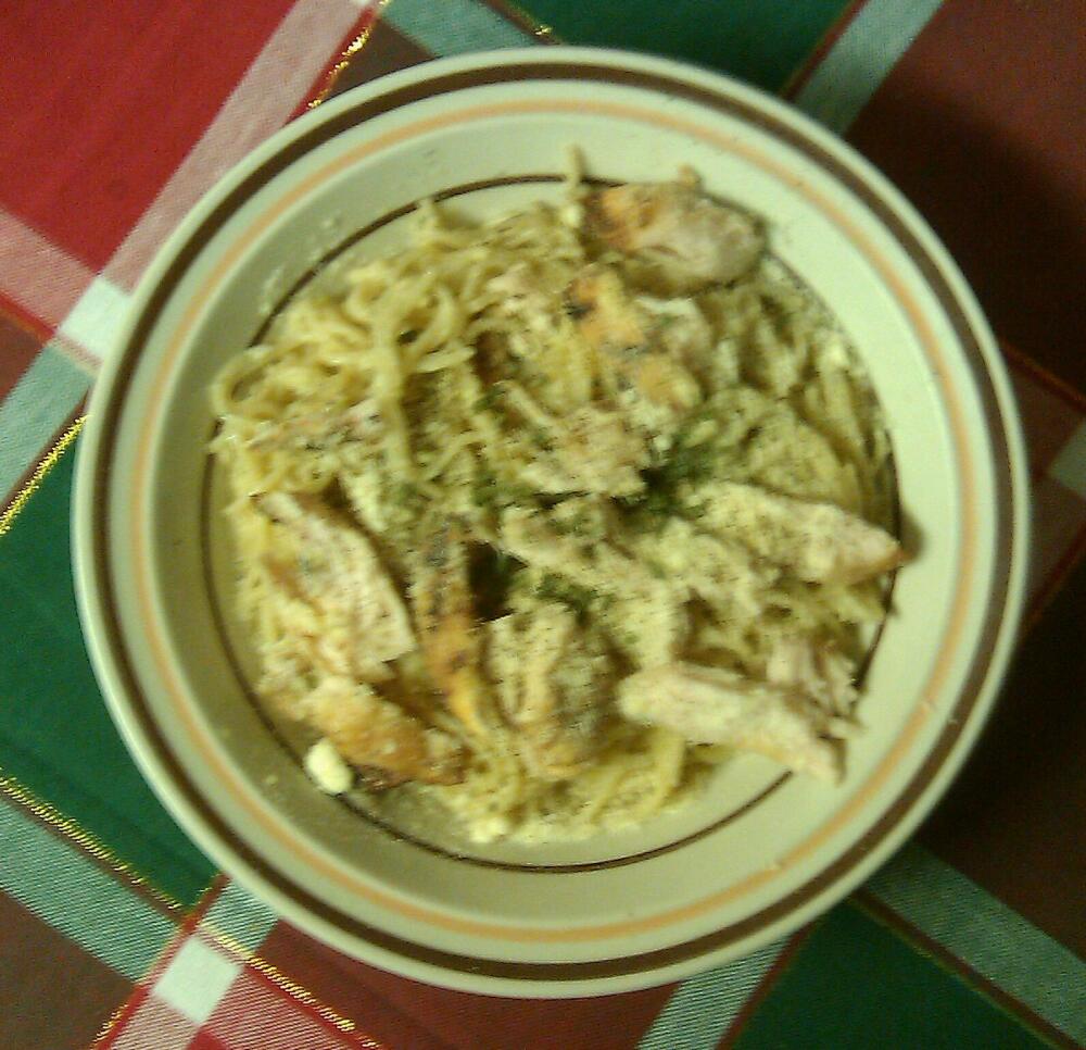home. Baltimore md :: olive oil, garlic, parsley pasta with grilled chicken. sprinkled with parmesan cheese and parsley.