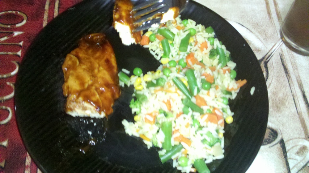 ct :: bbq chicken, rice and veggies for dinner :)