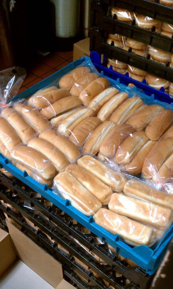 Jib, wa :: Hot dog buns. At jack in the box. Very wrong delivery