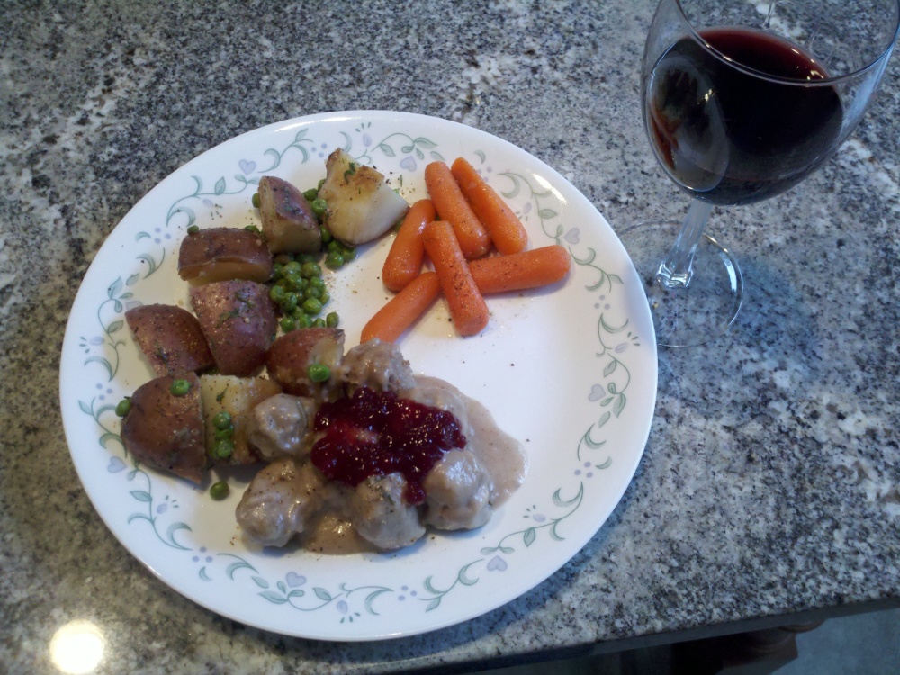 Milford, NH :: Swedish meatballs with lingonberry sauce, carrots and peas, potatoes, and a glass of run wine - great meal.