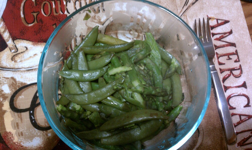 new britain CT :: asparagus and snow peas. all steamed together with some salt. Yum