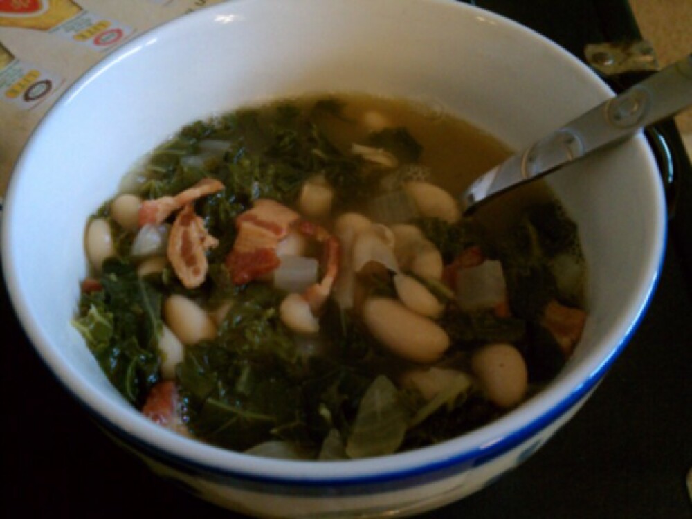 Nashville :: cannellini, kale, and Bacon soup