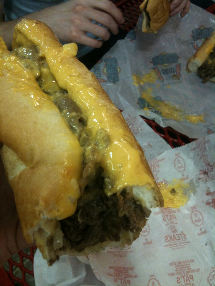 Philadelphia :: Pats Cheese steak!