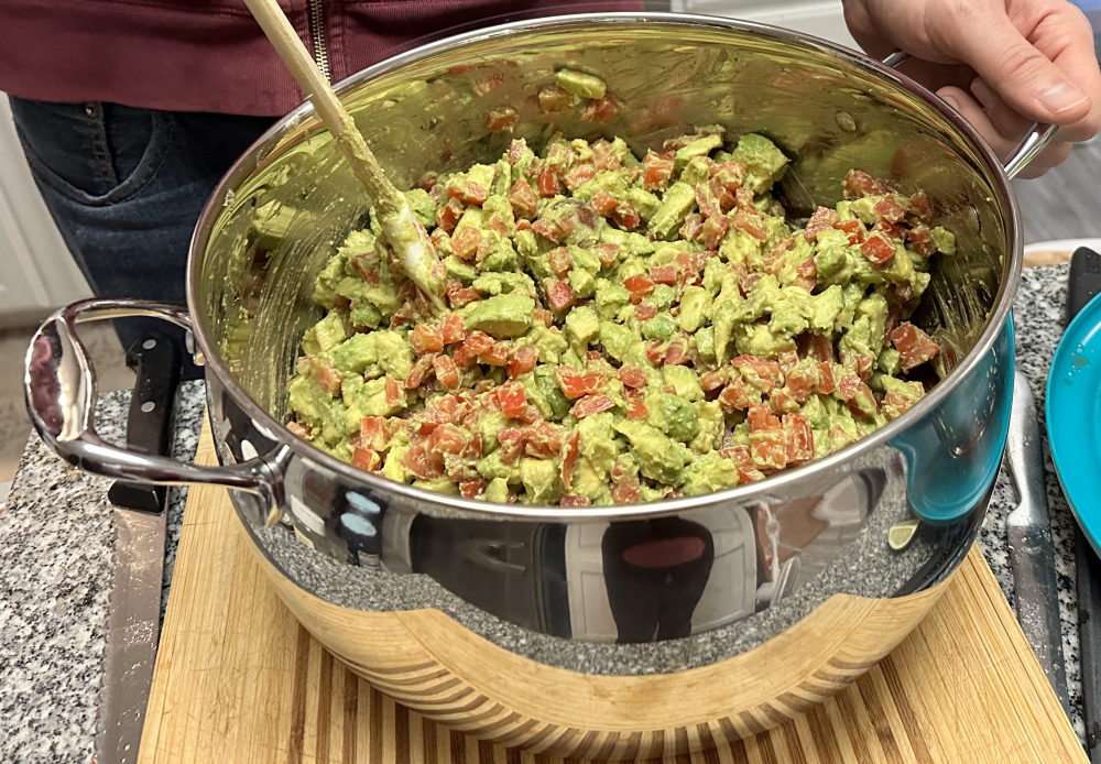 in the kitchen lol :: superbowl guacamole