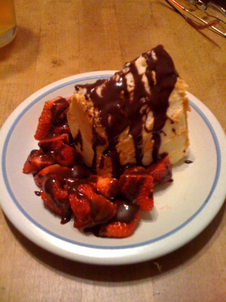 Uncles place Cambridge, MA :: angle-food-cake with strawberries and topped with chocolate drizzle!" it was nice and cakey!!
