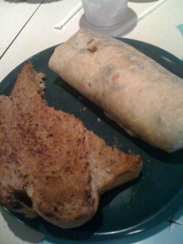 Friendly Toast, Cambridge, MA :: Break-fast burrito... it was what I thought it would going to be like... not the best!! but it tasted alright....