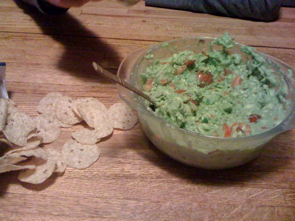 My House Cambridge, MA :: a nice large bowl of fresh guacamole!  Star Market had a killer sale on avocado's today $1 each... I got 5 because they were really ripe and I wanted to make sure i could use them before they turned rotten!