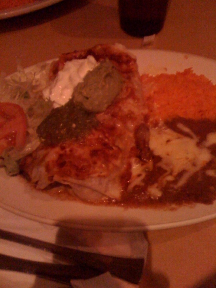 some bad Tex Mex place in NYC :: I asked for a steak, rice, bean, cheese, soup cream and hot sauce burrito... I got pretty much what I asked for and a little more... but it tasted really not good!
