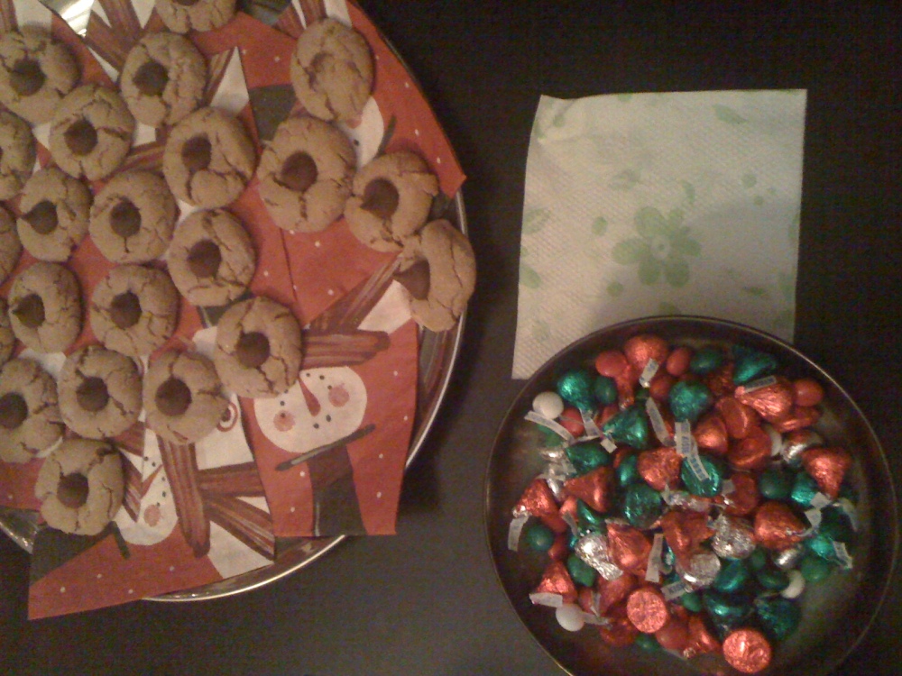 Garys place Cambridge, MA :: Holiday Cookies!!!!!!  I ate them before dinner!
