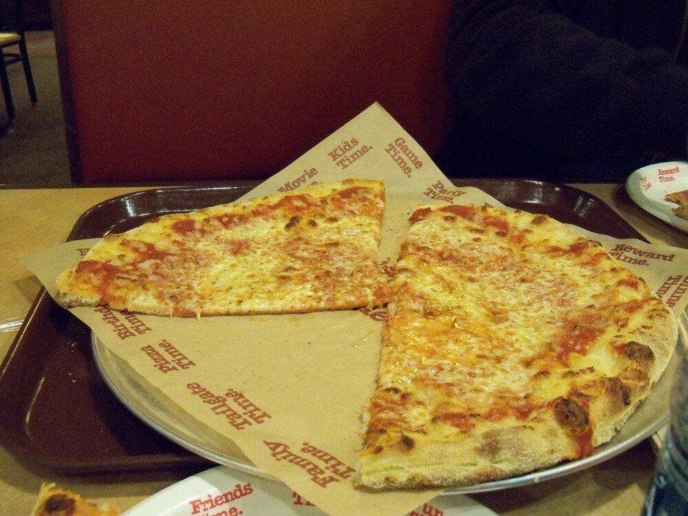 Papa Gino's 235 Amherst St, Nashua :: free cheese pizza. not bad.