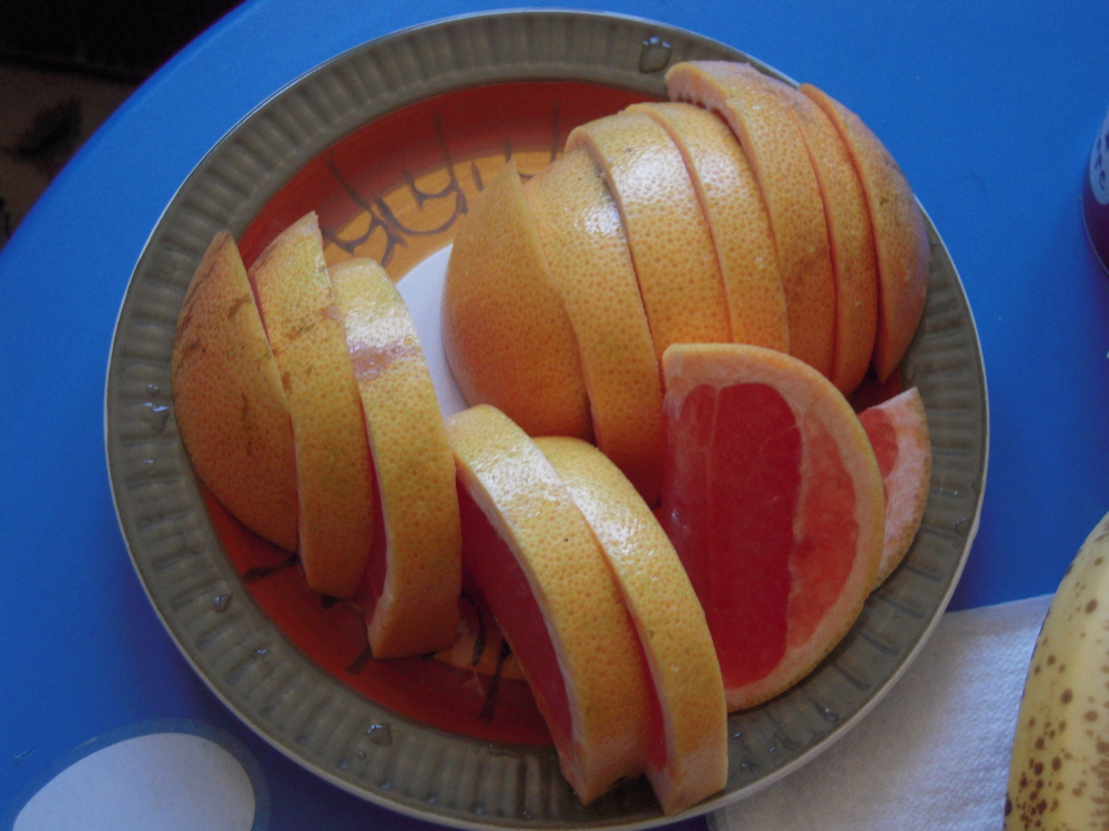 home (medford, ma) :: Morning grapefruit with the world famous "hillside cut", so you can eat it all without smushing it all over your face!