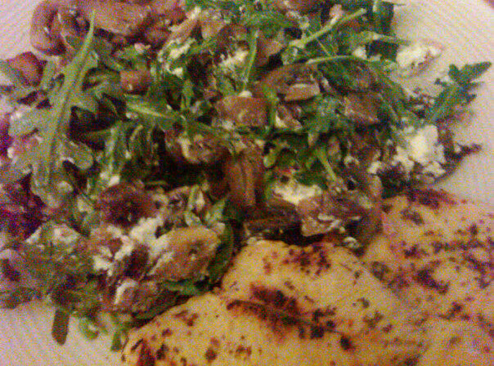 Home :: Sauteed mushrooms, shallot, goat cheese and arugala salad with lemon-garlic chicken.